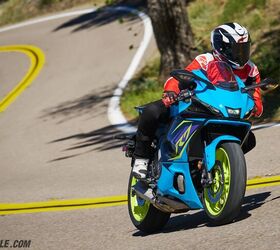 2026 Yamaha YZF-R7 Review Gallery