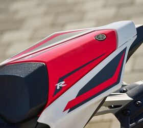 2026 yamaha yzf r7 review gallery