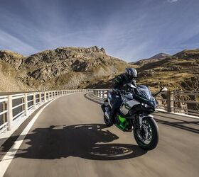 kawasaki releases updates for the ninja 7 and z7 hybrids