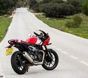 2026 triumph thruxton 400 review gallery