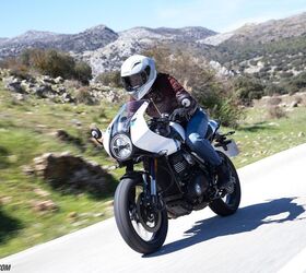 2026 triumph thruxton 400 review gallery