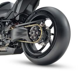 2026 ktm 1390 super duke rr track gallery