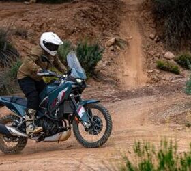 2026 Kawasaki KLE500 Review Gallery