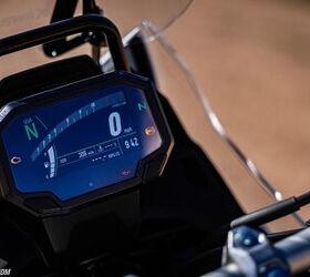 Both the standard model’s LCD and the SE’s TFT (pictured above) provide clean, easy to read layouts and allow for Bluetooth connectivity with Kawasaki’s Rideology app. Above the dash, you have a bar for mounting whatever accessories you see fit.