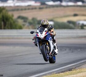 2026 suzuki gsx r1000r review gallery