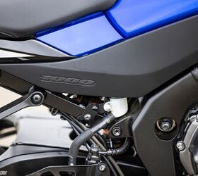 2026 suzuki gsx r1000r review gallery