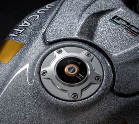 ducati collezione 100 panigale v4 s 100