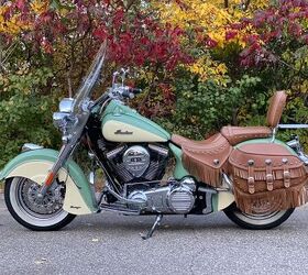 2009 Indian Chief Vintage Willow Green Under 7,000 miles!