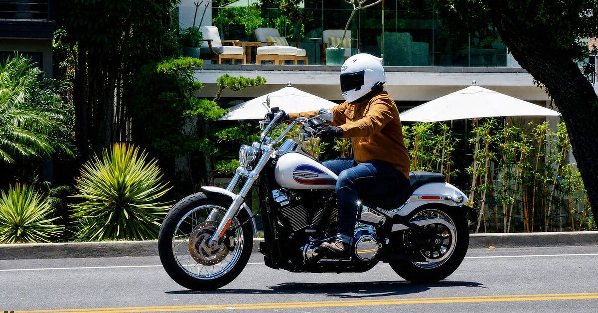 2026 Harley-Davidson Super Glide Review Gallery