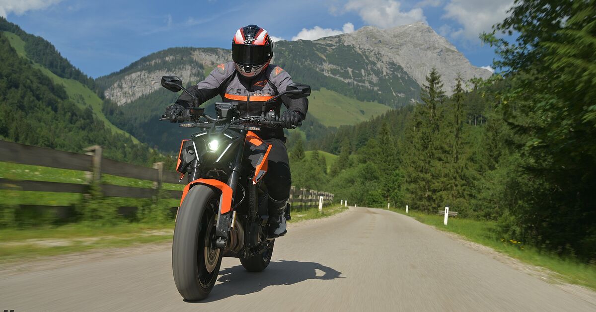 2027 KTM 790 Duke Review – First Ride