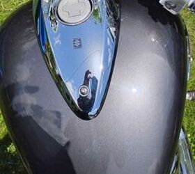 Suzuki boulevard m90
