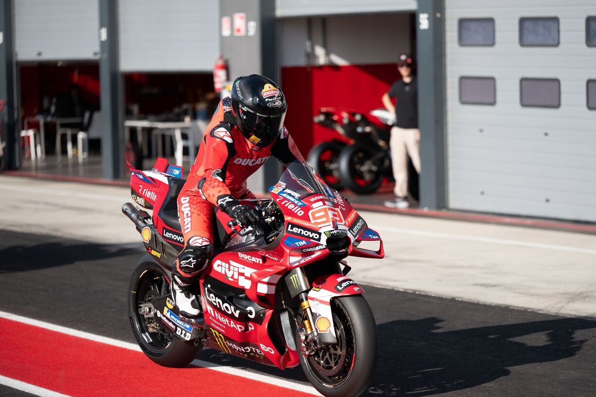 Printable Motorcycles Kayla Yaakov Gets The MotoGP Experience | Motorcycle.com