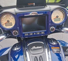 2017 indian roadmaster icon
