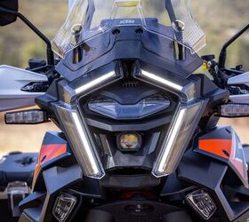 highs and sighs 2026 ktm 1390 super adventure r, Sigh Polarizing Facial Features
