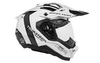 chicago motorcycles helmets BEARS RIDDELL MINI SPEED HELMET Made in two outer shell sizes Chicago Harley-Davidson Downtown | Illinois