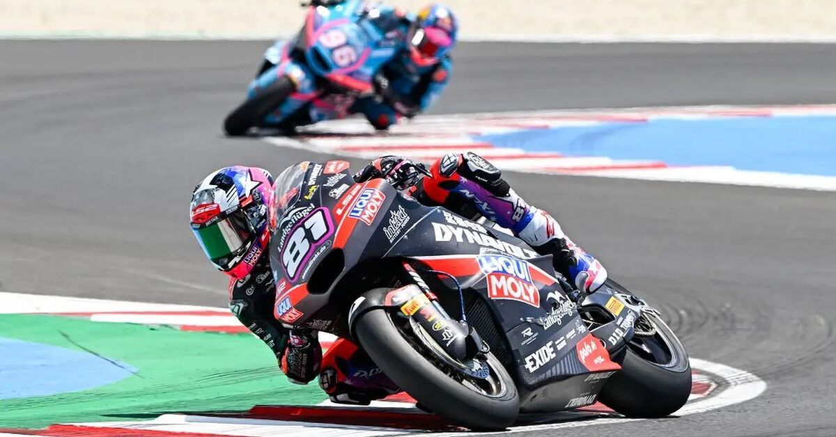 Moto2's Crossroads: More Chassis Builders or One-Make?