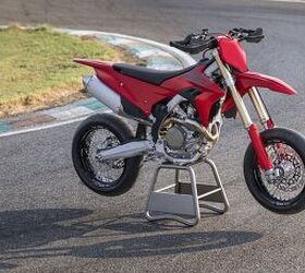2027 Ducati Desmo450 SM First Look
