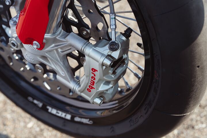 Перший погляд на Ducati Desmo450 SM 2027 року