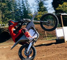 2027 LiveWire Dust Hightail Gallery | Motorcycle.com
