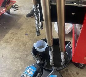 "Provides a stiff ride for big wheel baggers"