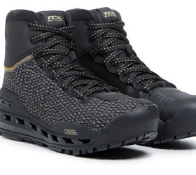 The TCX Climatrek Surround Gore-Tex Women's boots are the choice of trailblazers and commuters alike