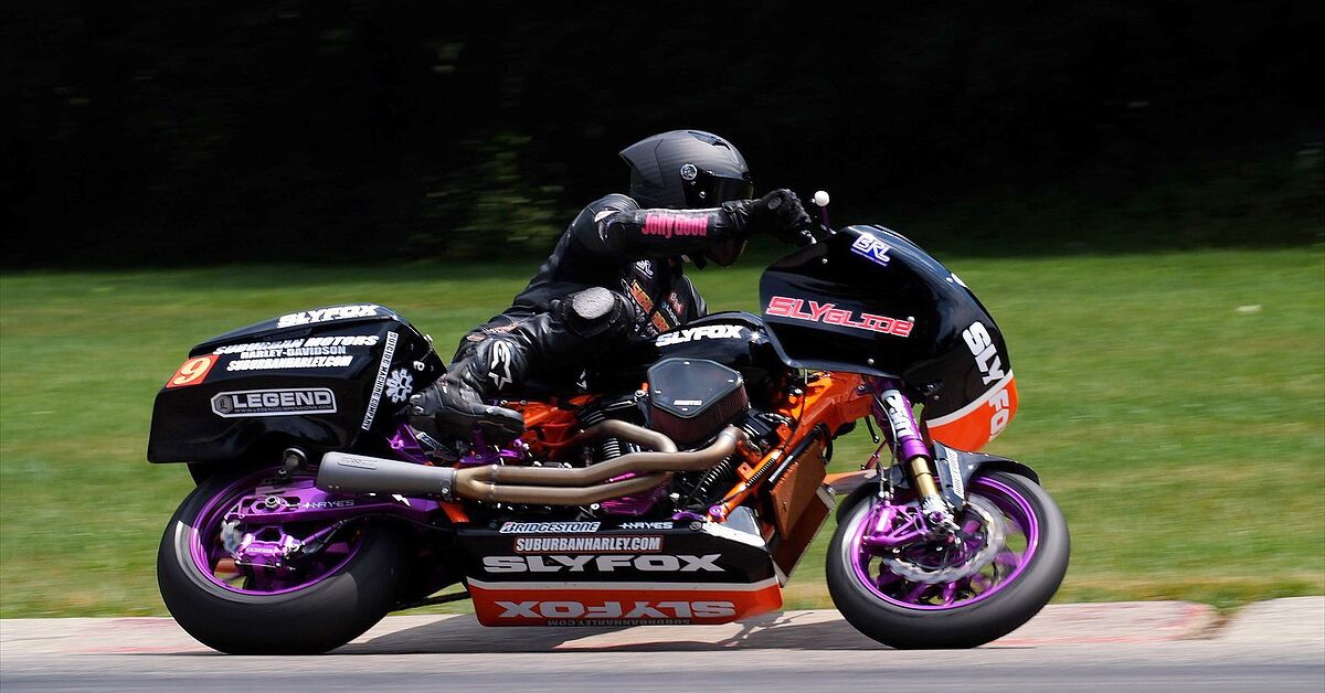 Bagger Racing Debuts at AMA Vintage Days | Motorcycle.com