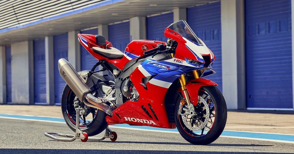 Honda CBR1000RR-R Fireblade SP Coming to US for 2025 | Motorcycle.com