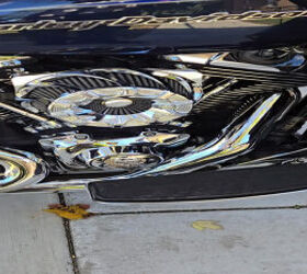 Low Miles Road Glide and Great Sound System